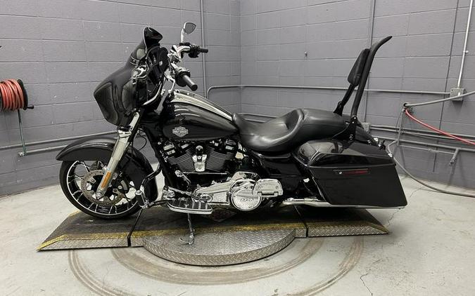 2021 Harley-Davidson® FLHXS - Street Glide® Special