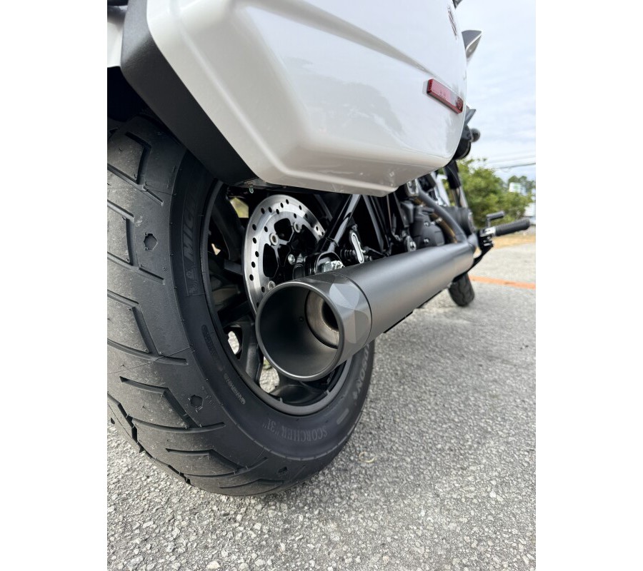 2026 Harley-Davidson® FXLRST Low Rider® ST