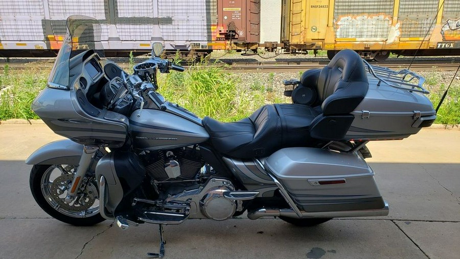 2016 Harley-Davidson Road Glide® CVOT Ultra