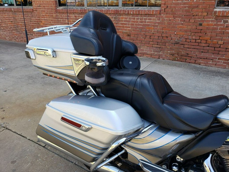 2016 Harley-Davidson Road Glide® CVOT Ultra