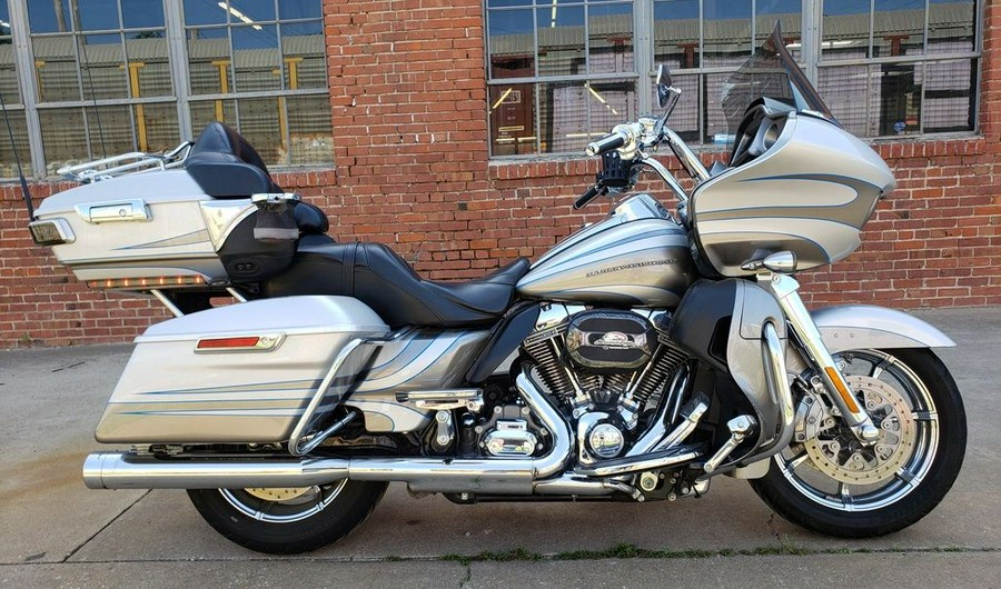 2016 Harley-Davidson Road Glide® CVOT Ultra