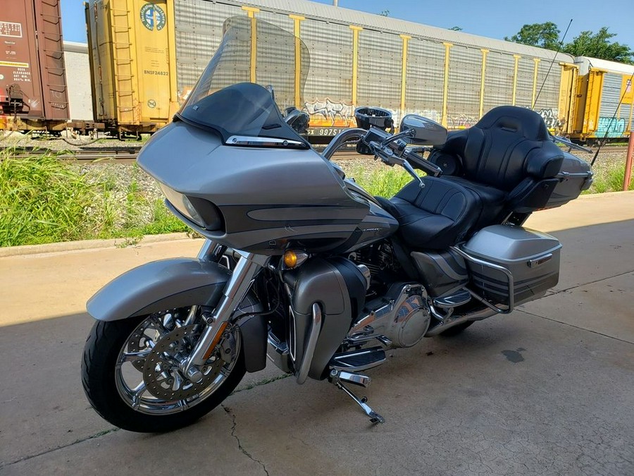 2016 Harley-Davidson Road Glide® CVOT Ultra