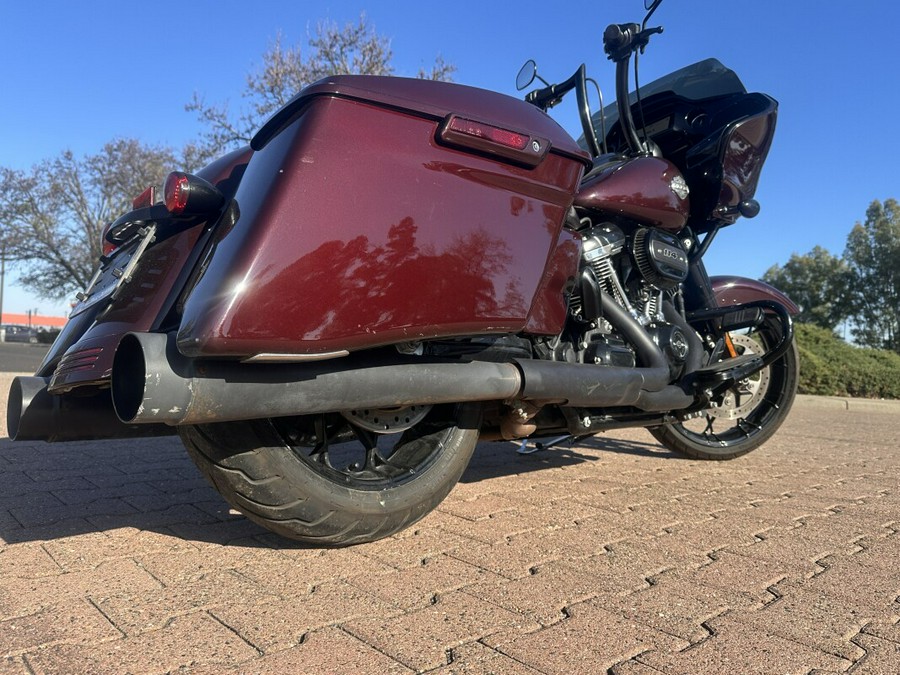 FLTRXS 2021 Road Glide Special