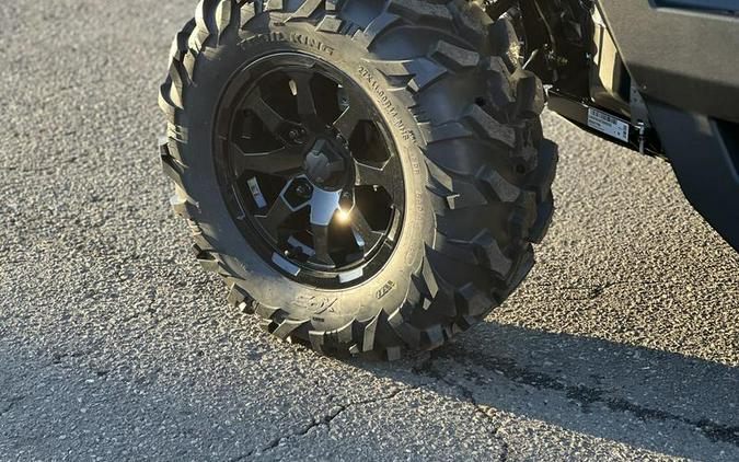 2026 Can-Am® Defender DPS CAB HD10