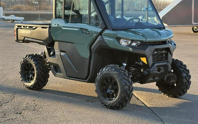 2026 Can-Am® Defender DPS CAB HD10