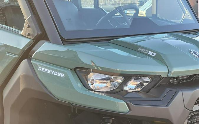 2026 Can-Am® Defender DPS CAB HD10