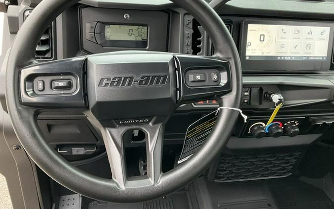 2026 Can-Am Defender Limited HD11