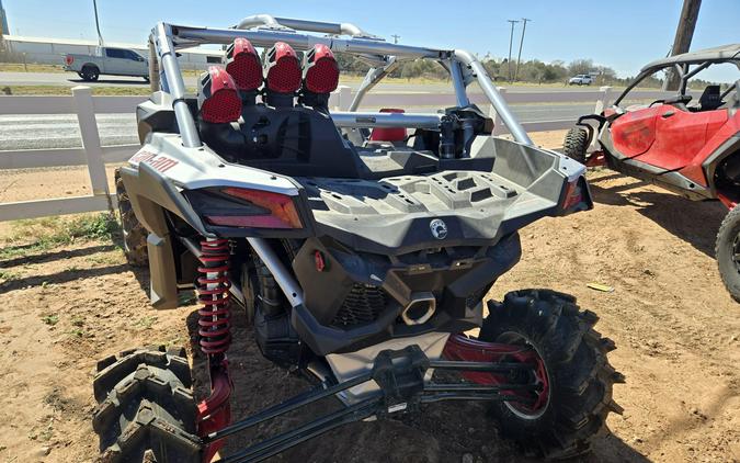 2025 CAN-AM MAVERICK X3 X MR 72 TURBO RR
