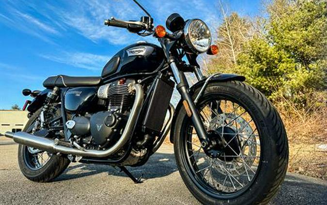 2024 Triumph Bonneville T100