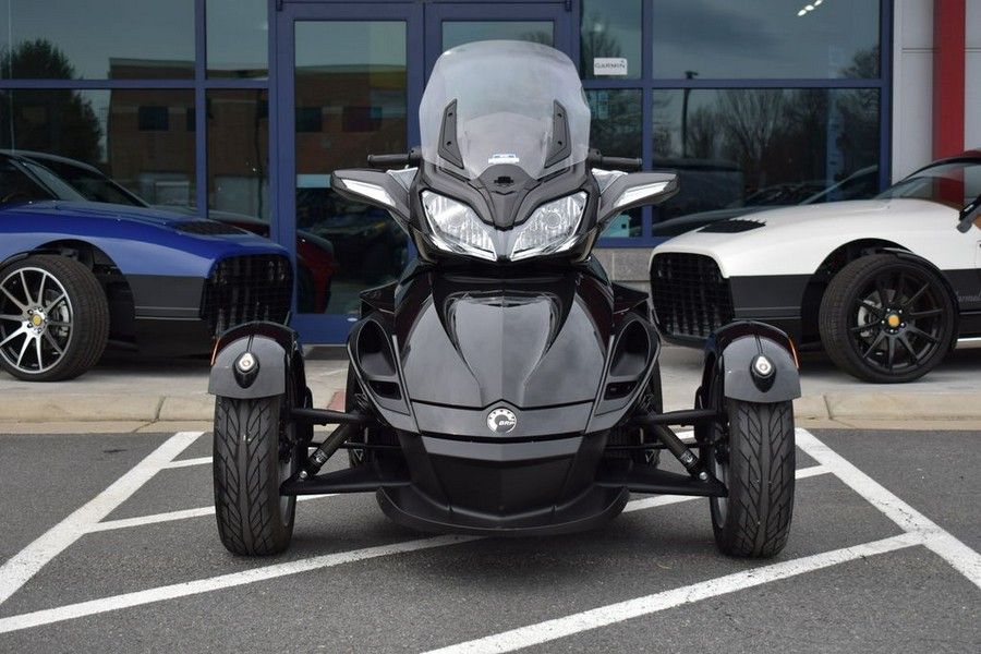 2014 Can-Am® Spyder® ST SM5