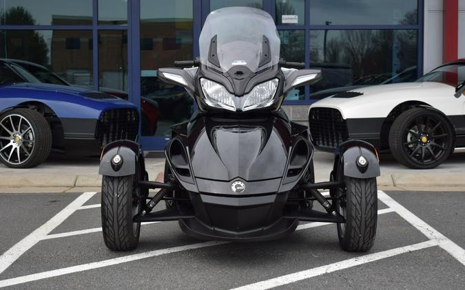 2014 Can-Am® Spyder® ST SM5