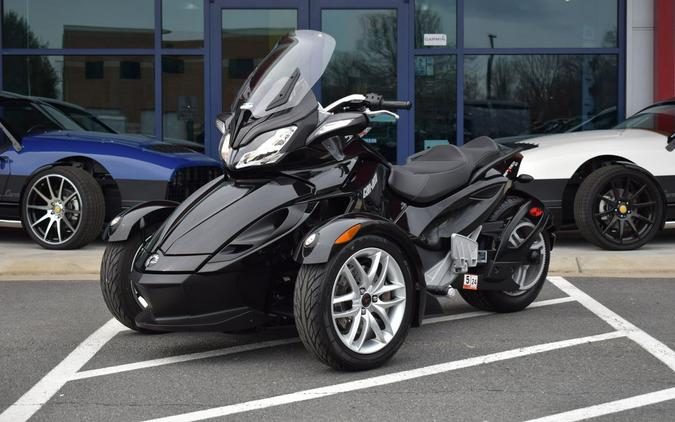 2014 Can-Am® Spyder® ST SM5