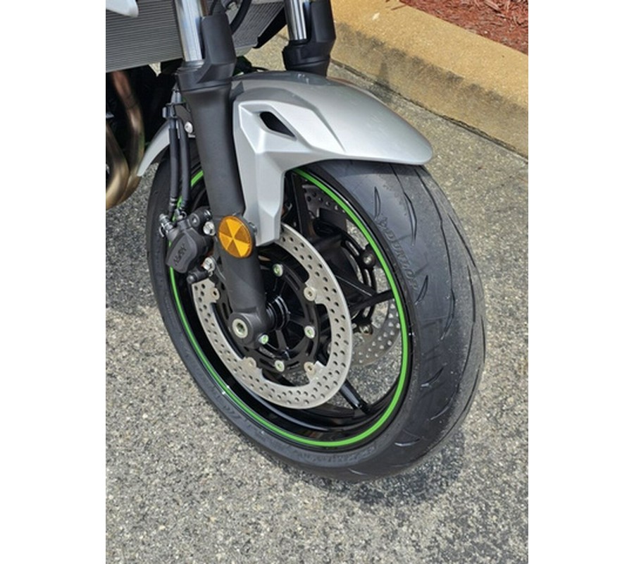 2024 Kawasaki Ninja 7 Hybrid ABS