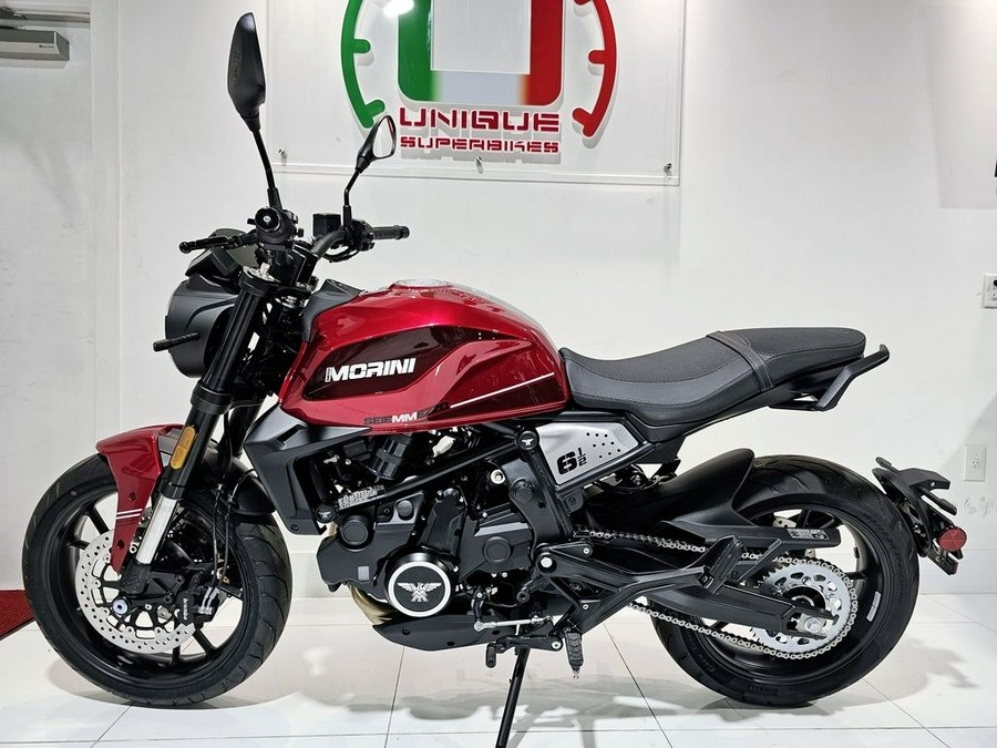 2023 Moto Morini® Seiemmezzo STR