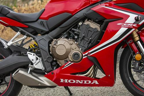 First Ride: 2019 Honda CB650R & CBR650R --> https://t.co/3LoOD3XyV5...