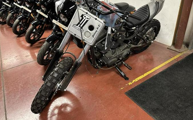 2015 Harley-Davidson® Custom IRON 883