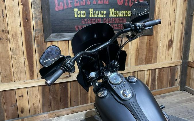 2017 Harley-Davidson® FXDB - Street Bob®