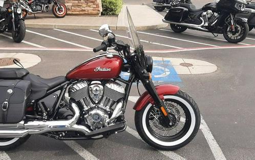 2023 Indian Motorcycle® Super Chief® Limited Stryker Red Metallic