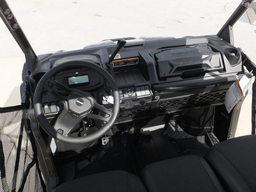 2024 Can-Am® Defender XT HD10