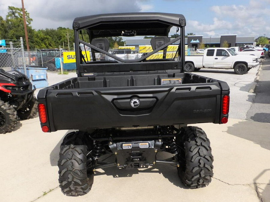 2024 Can-Am® Defender XT HD10