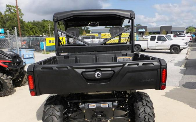 2024 Can-Am® Defender XT HD10