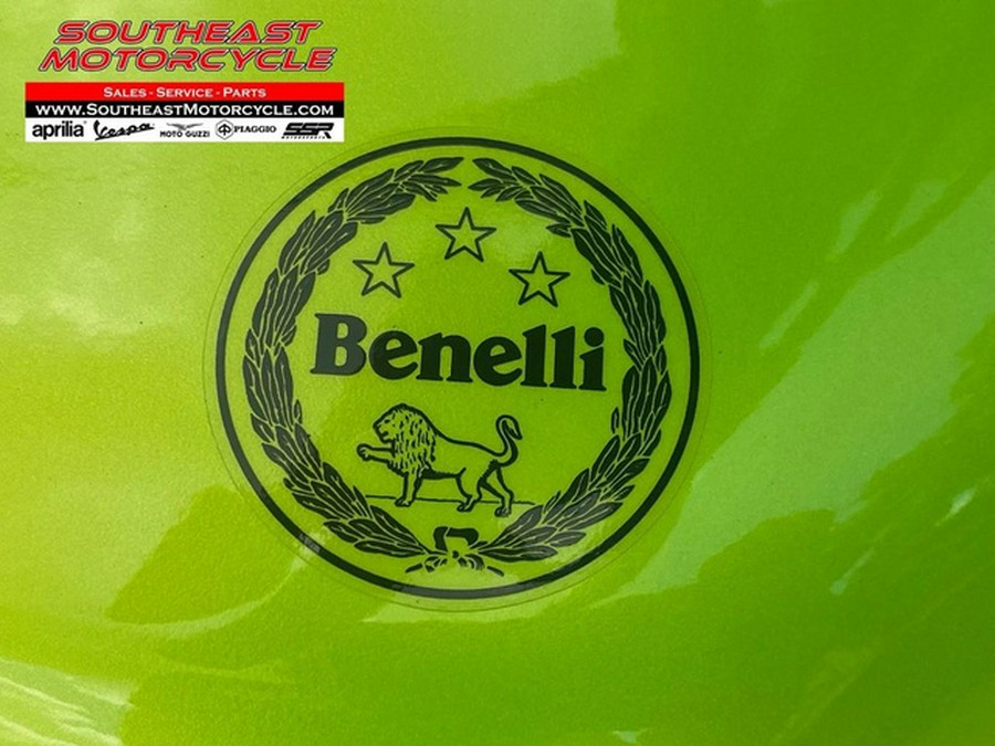 2023 Benelli 302S