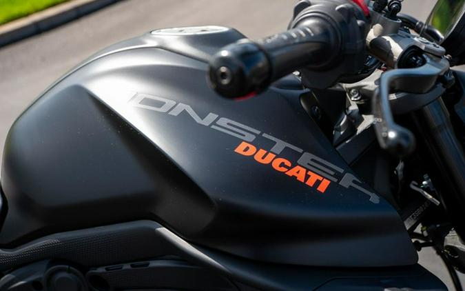 2025 Ducati Monster