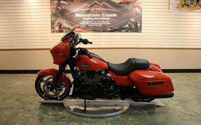 2026 Harley-Davidson FLHX - Street Glide