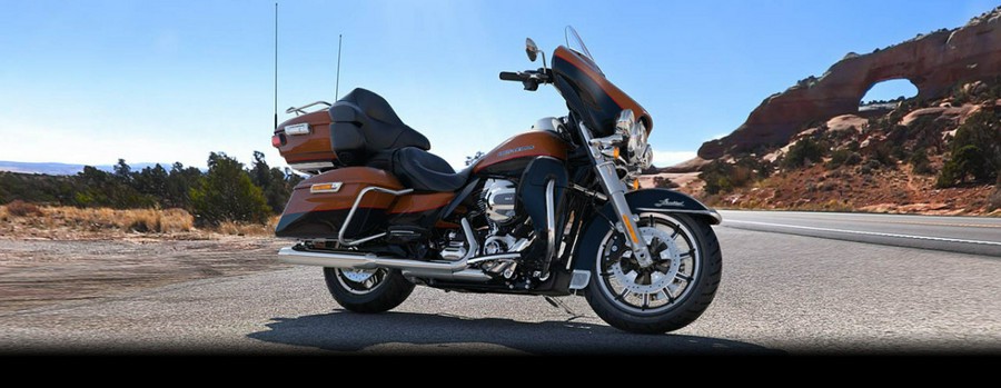 2016 Harley-Davidson® Ultra Limited Two-Tone Amber Whiskey / Vivid Black