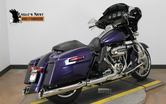 Harley-Davidson Street Glide Special 2017 FLHXS 667155A VELOCITY RED