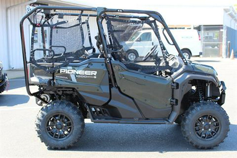 2024 Honda Pioneer 1000-5 Deluxe