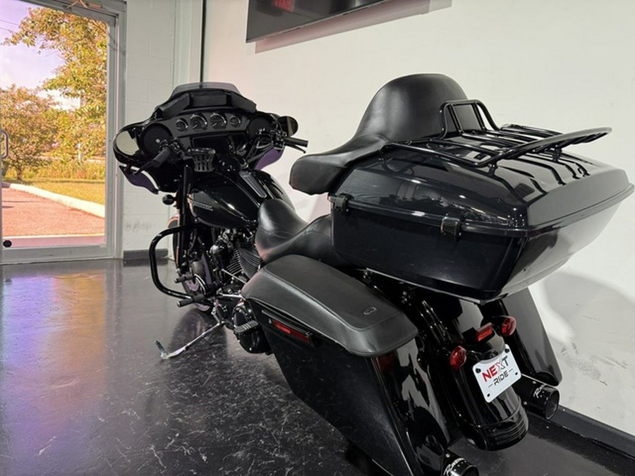 2019 Harley-Davidson FLHXS - Street Glide Special