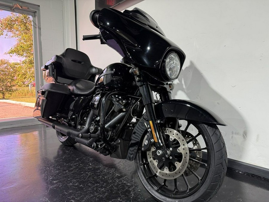 2019 Harley-Davidson FLHXS - Street Glide Special