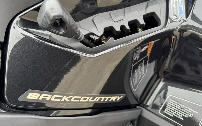 2026 Can-Am® Outlander MAX Backcountry