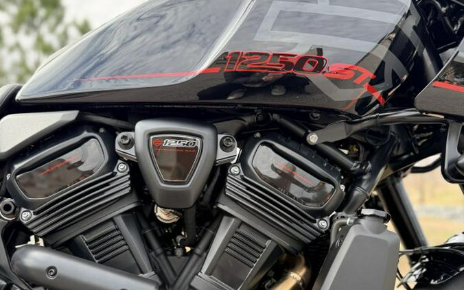 2026 Harley-Davidson® RA1250ST Pan America® 1250 ST