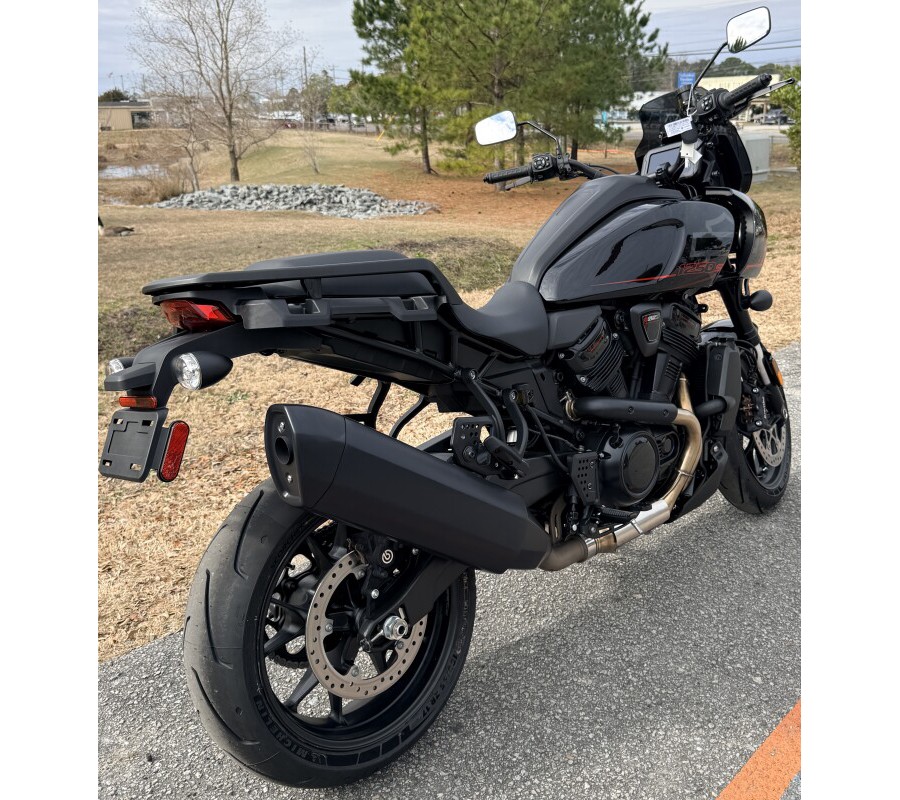 2026 Harley-Davidson® RA1250ST Pan America® 1250 ST