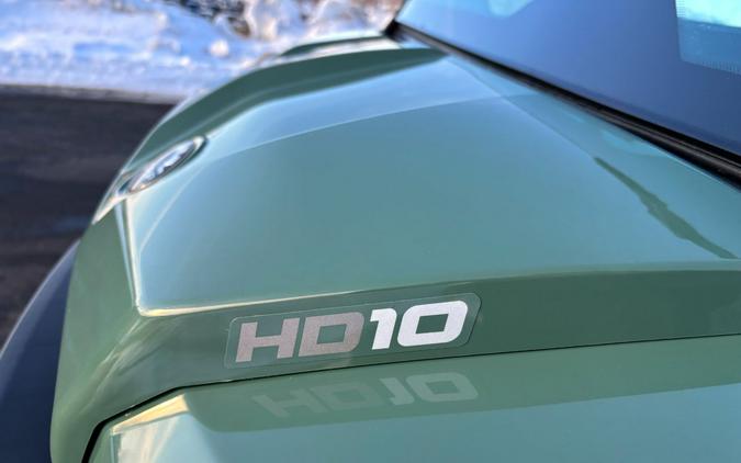 2026 Can-Am Defender DPS CAB HD10