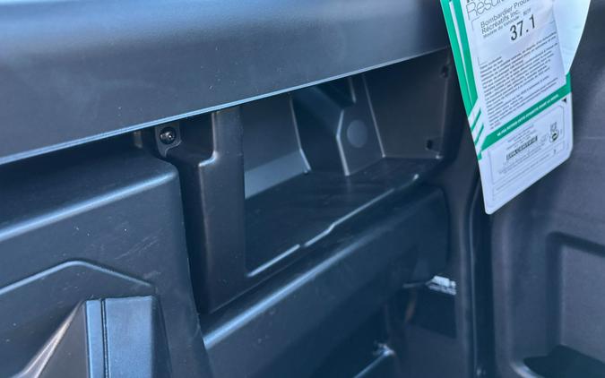 2026 Can-Am Defender DPS CAB HD10