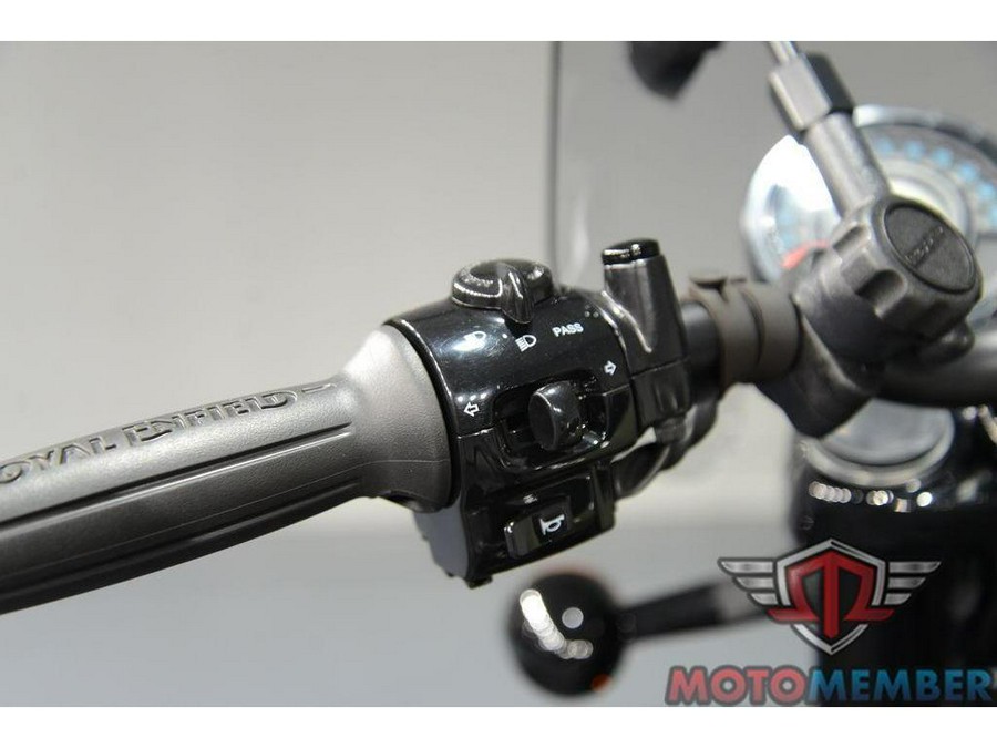 2024 Royal Enfield Shotgun 650 Drill Green