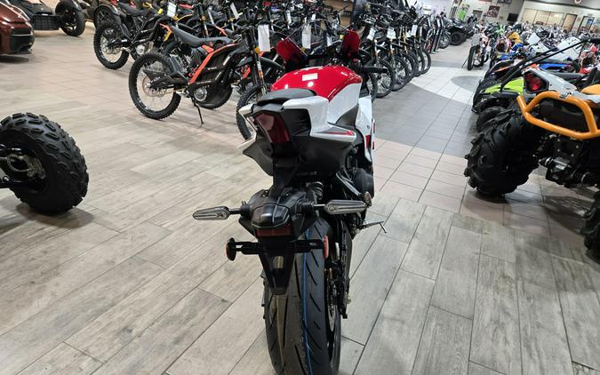2026 YAMAHA YZFR9 70TH ANNIVERSARY EDITION
