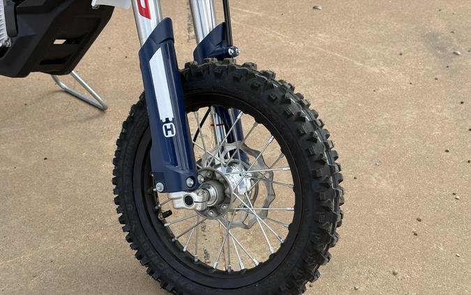 2027 HUSQVARNA EE 5