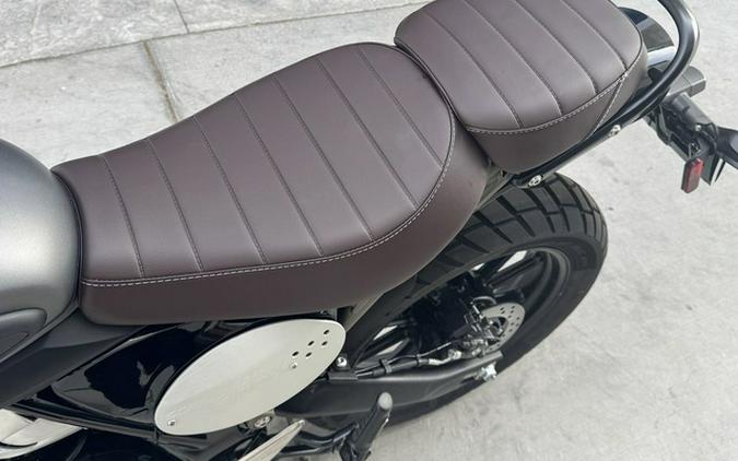 2027 Triumph Scrambler 400 X Matte PewtergreyMatte Khaki Green