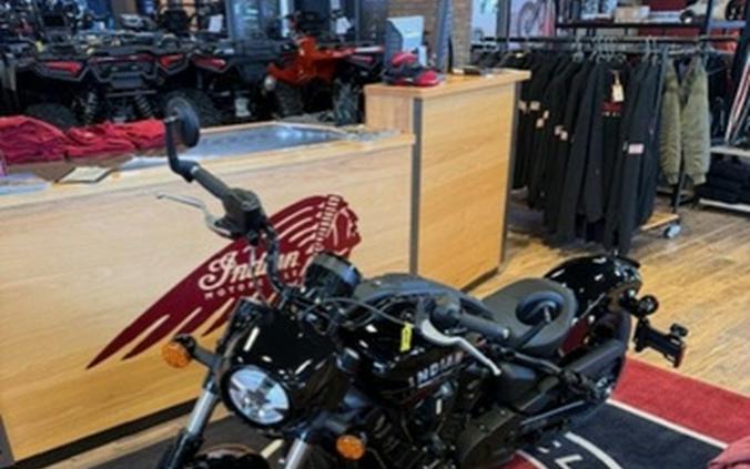 2025 Indian Scout Bobber Black Metallic