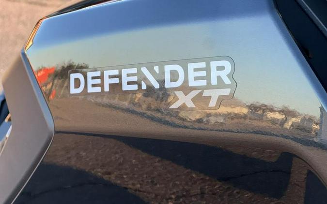 2026 Can-Am® Defender XT CAB HD11