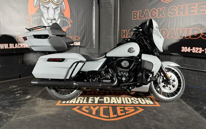 2026 Harley-Davidson® FLHXL Street Glide Limited