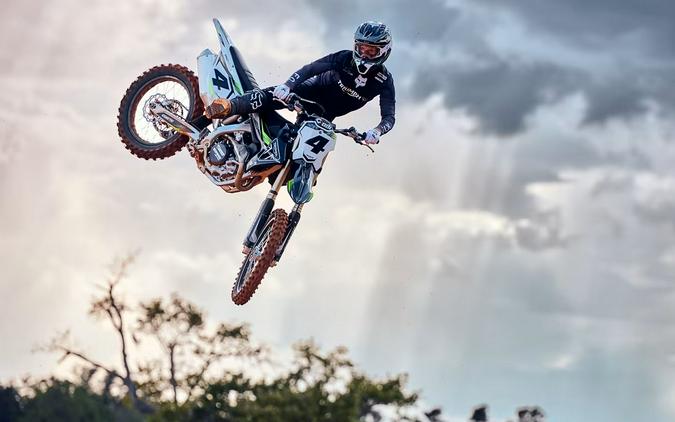 2025 Triumph TF 450-RC Edition