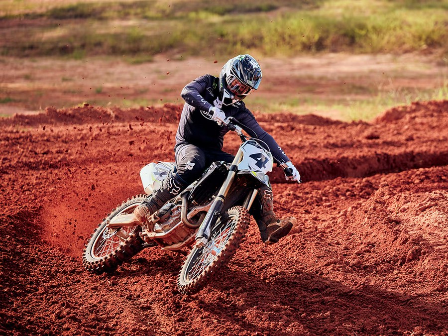 2025 Triumph TF 450-RC Edition