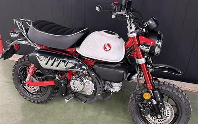 2025 Honda Monkey ABS