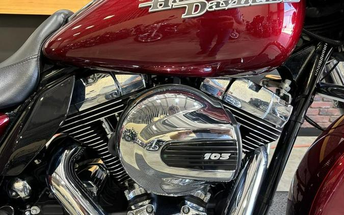 2016 Harley-Davidson® FLHXS - Street Glide® Special