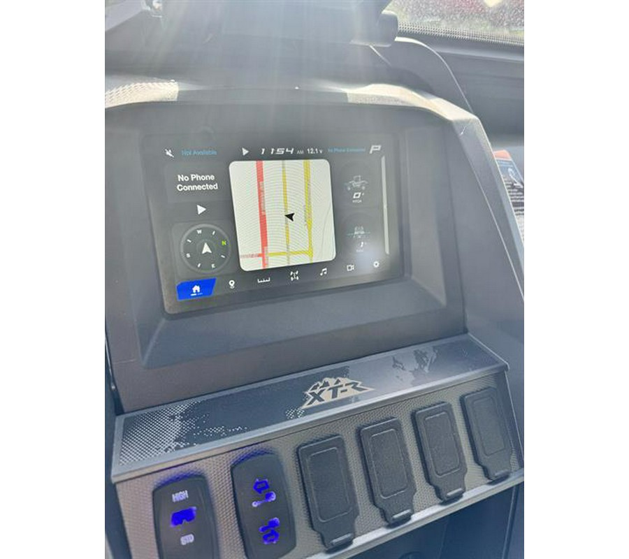 2025 Yamaha Wolverine RMAX4 1000 XT-R